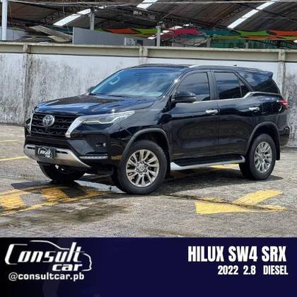 TOYOTA HILUX SW4 2.8 D-4D TURBO DIESEL SRX 4X4 AUTOMÁTICO